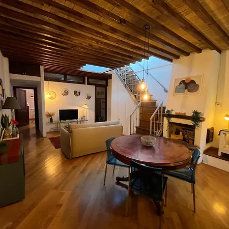 Apartamento A Terrace With A View Roma